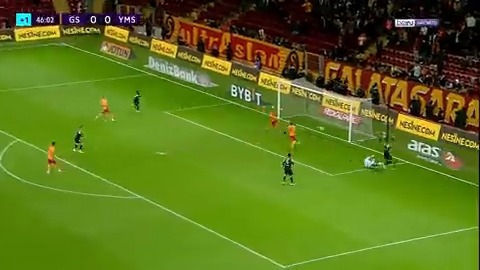 💛❤️ Victor Nelsson, 4 yılın ardından Galatasarayla yollarını ayırdı.