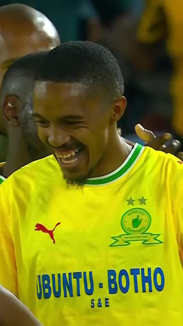 ✅ Three appearances ✅ Three goals Antonio van Wyk is getting comfortable in the yellow jersey 👆💥 📺 Stream #BetwayPrem on DStv: