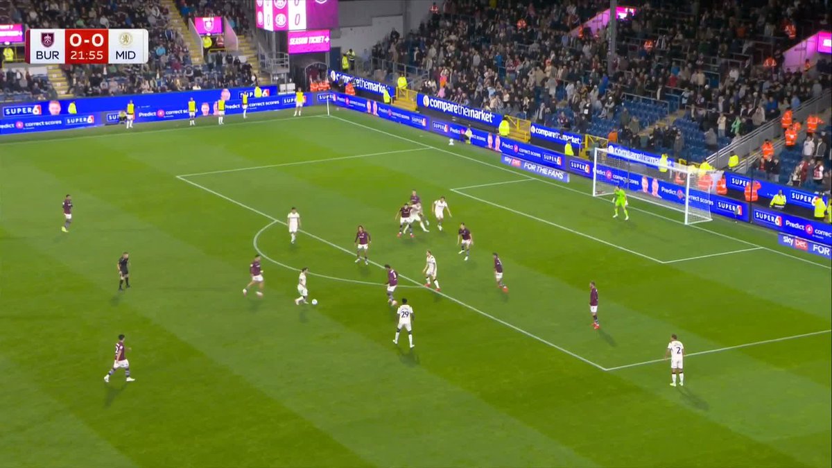 Aidan Morris that is a beauty! 😍 What a way to score your first Middlesbrough goal! 👏
