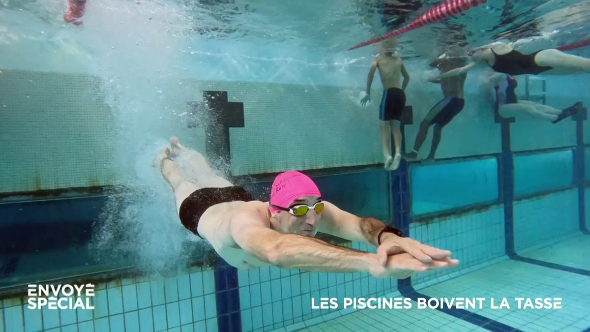🔴 🏊 Les piscines boivent la tasse... La seule piscine olympique de l'agglomération lilloise a fermé. En France, elles disparaissent à tour de rôle : petites et grandes communes ne parviennent pas à trouver les moyens de les rénover. Loïc de La Mornais #SurLeTerrain #Canal16