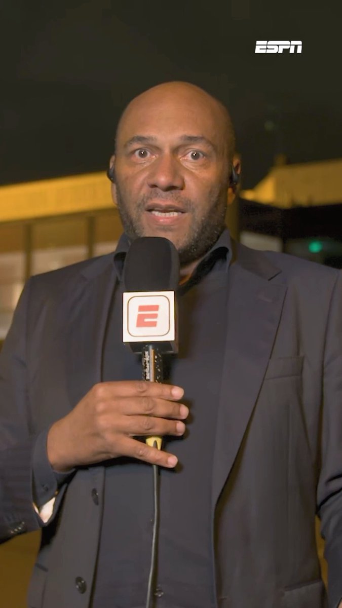🚨🚨🚨 سينكلير بيشوب - شبكة ESPN | نادي #الاتحاد قدّم عرضًا بقيمة 25 مليون يورو لضم أنيس الحاج موسى، والمفاوضات مع فينورد جارية فينورد فوجئ بهذا العرض. لقد خسروا بالفعل أويدا، فهل سيبيعون الآن أيضًا نجمهم الآخر؟ نعلم أن فينورد بحاجة إلى المال، لكن هل يمكنهم فعل ذلك؟ قد يتم الانتهاء من رحيل حاج موسى فقط بعد إغلاق السوق الهولندية: وهي صياغة تتكرر غالبًا في العروض السعودية المتأخرة