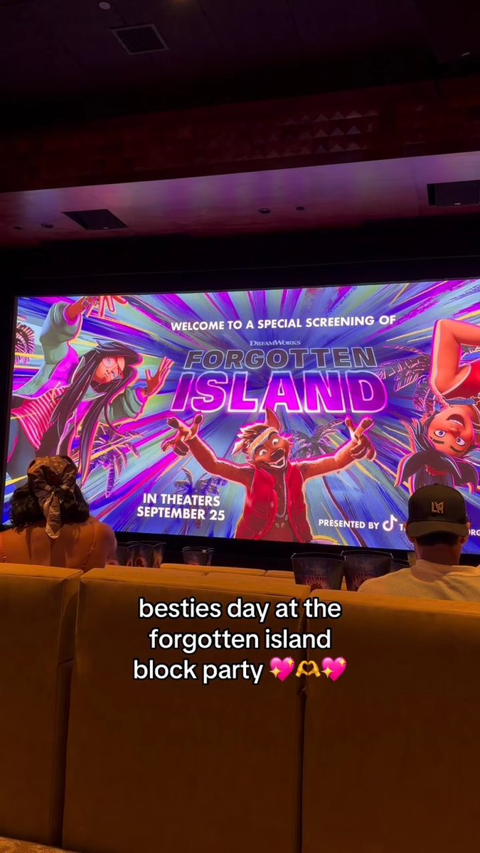 Thank you DreamWorks for un unforgettable adventure 👯♀️ Don't miss #ForgottenIsland in theaters September 25. Head here to sign up for FanAlerts: