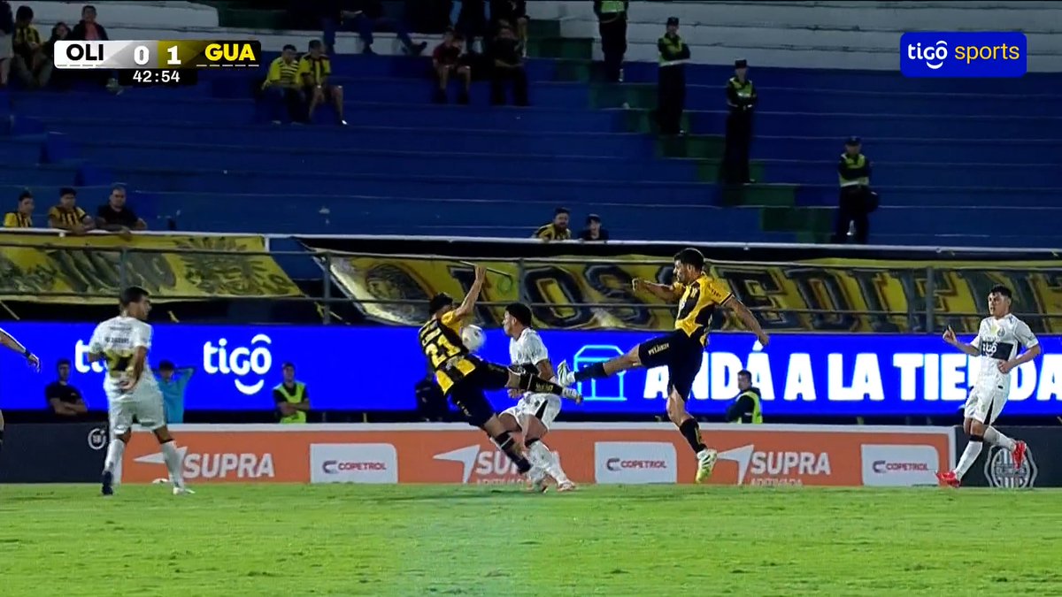 ⚽️ ¡DE VOLEA! Mirá el golazo que marcó Juan Manuel García para adelantar al Aurinegro en el marcador. 📺Tigo Sports ▶️Viví el #ClausuraAPF2026 en