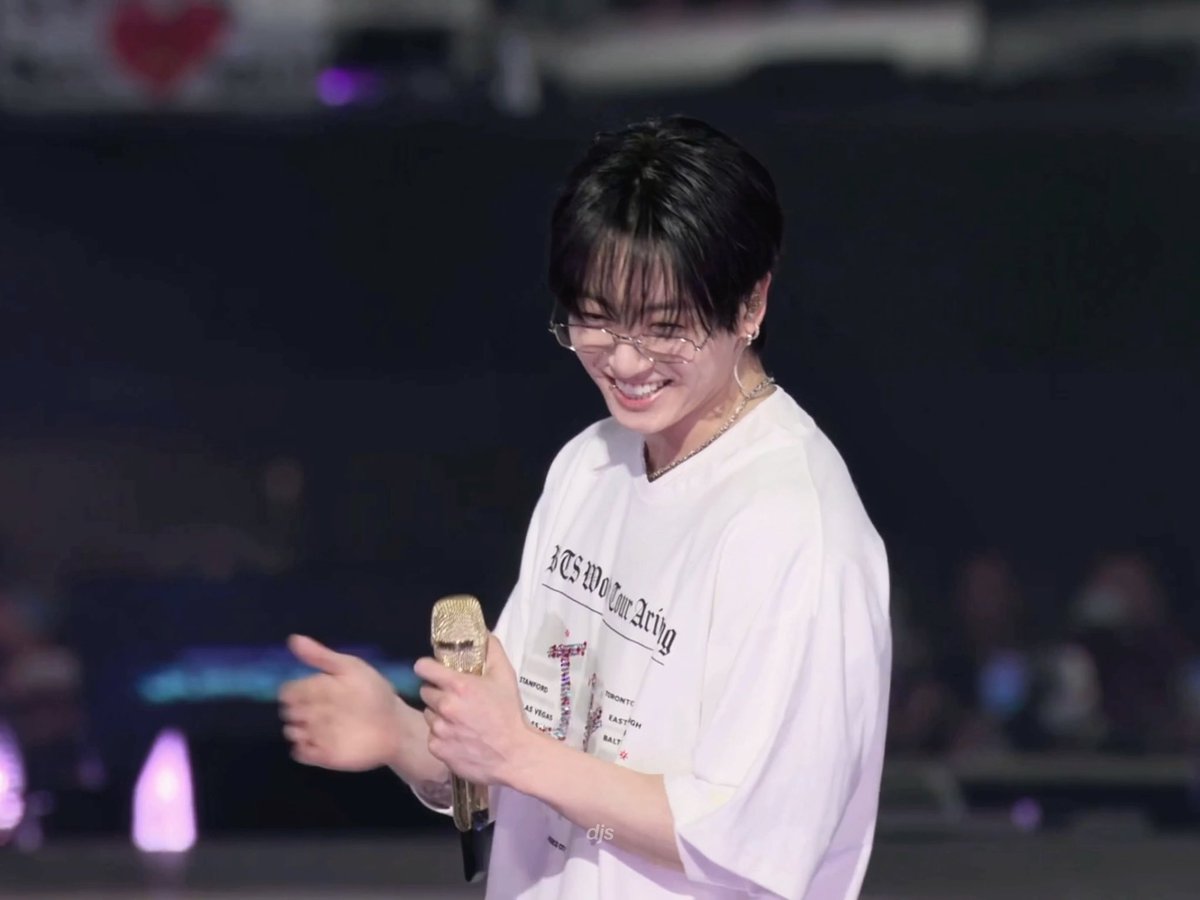 him mouthing “happy birthday to me🥰”… my heart.
