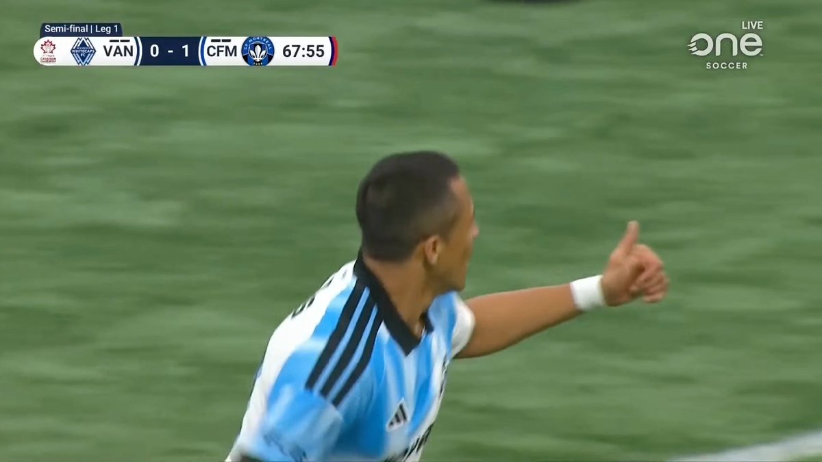 Pas de but pour Alexis Sanchez après qu'il ait été jugé hors-jeu 👀 🔴 Regardez #CanChamp sur OneSoccer, TSN et RDS