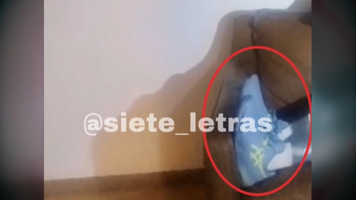 El asesino de Jonathan Meléndez, tecladista de Camilo Séptimo, de su familia y empleada doméstica, habría sido su socio Diego Sebastián, quien lo visitó para tratar un asunto de dinero. El atacante solo dejó un testigo, un niño de seis años que logró esconderse. Así ocurrió el #multihomicidio: