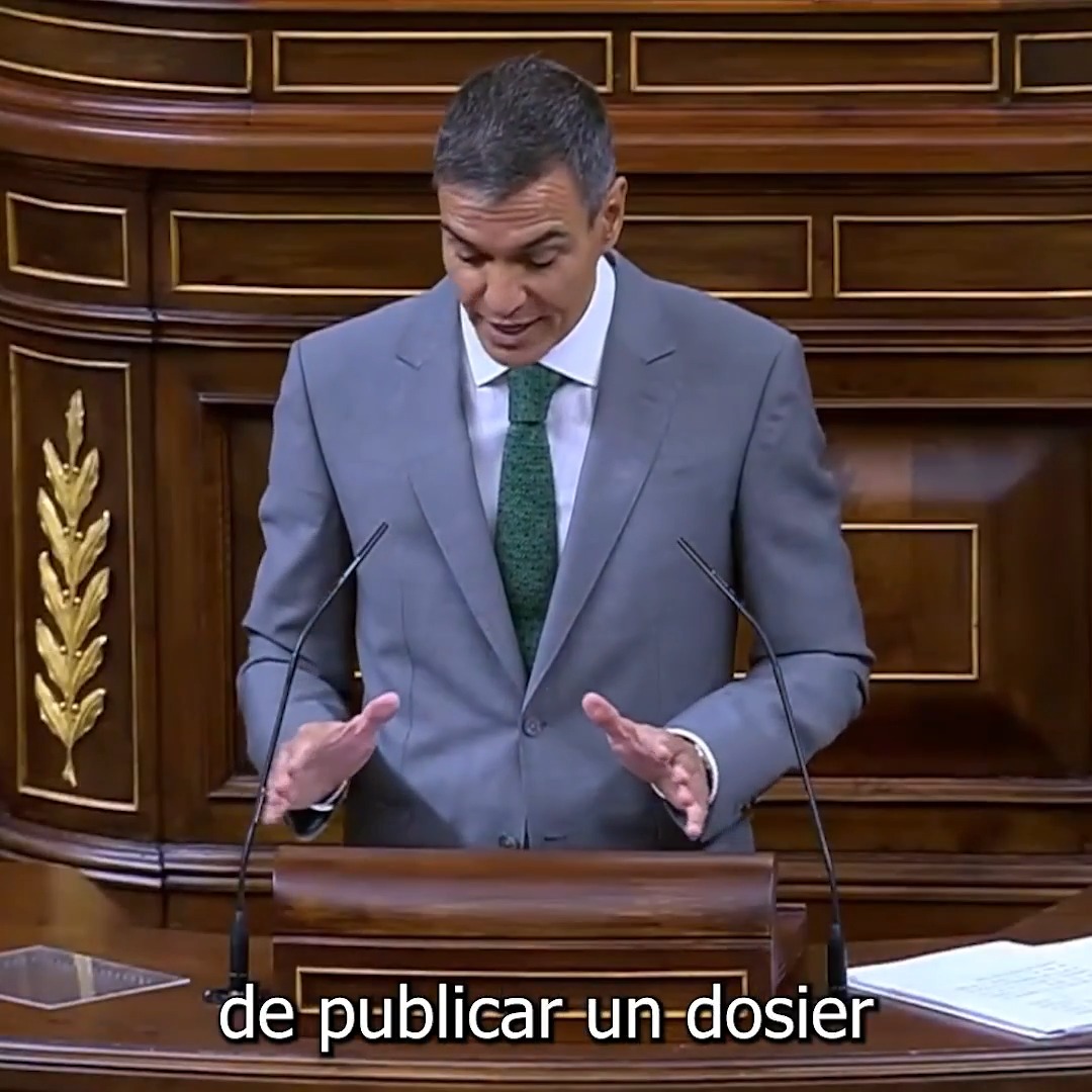 El Gobierno no tiene nada que ocultar. He dado la orden de publicar un dosier con todos estos informes. TODOS. Reconozcamos la excepcionalidad del episodio vivido. Es absurdo pensar que el Gobierno fue avisado y no hizo nada adrede.