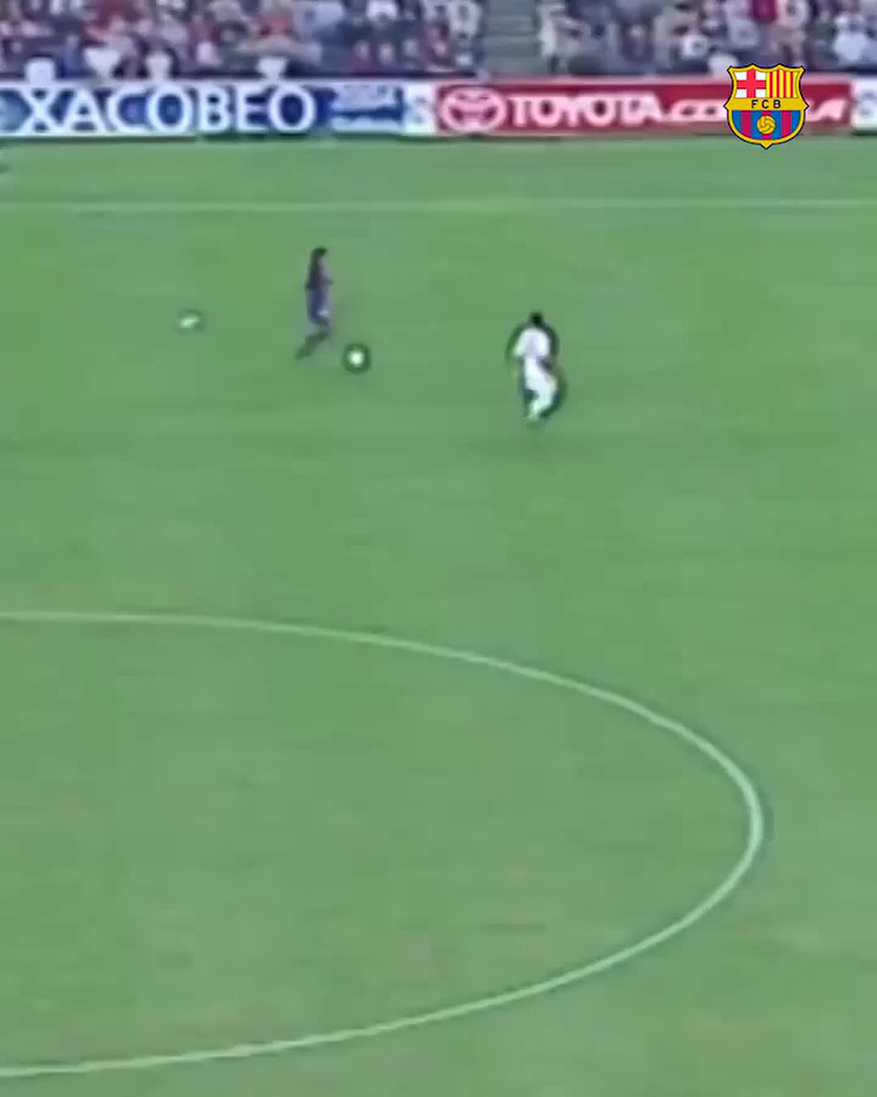 Avui fa 23 anys, la màgia de Ronaldinho va arribar a l’Spotify Camp Nou 🪄🇧🇷