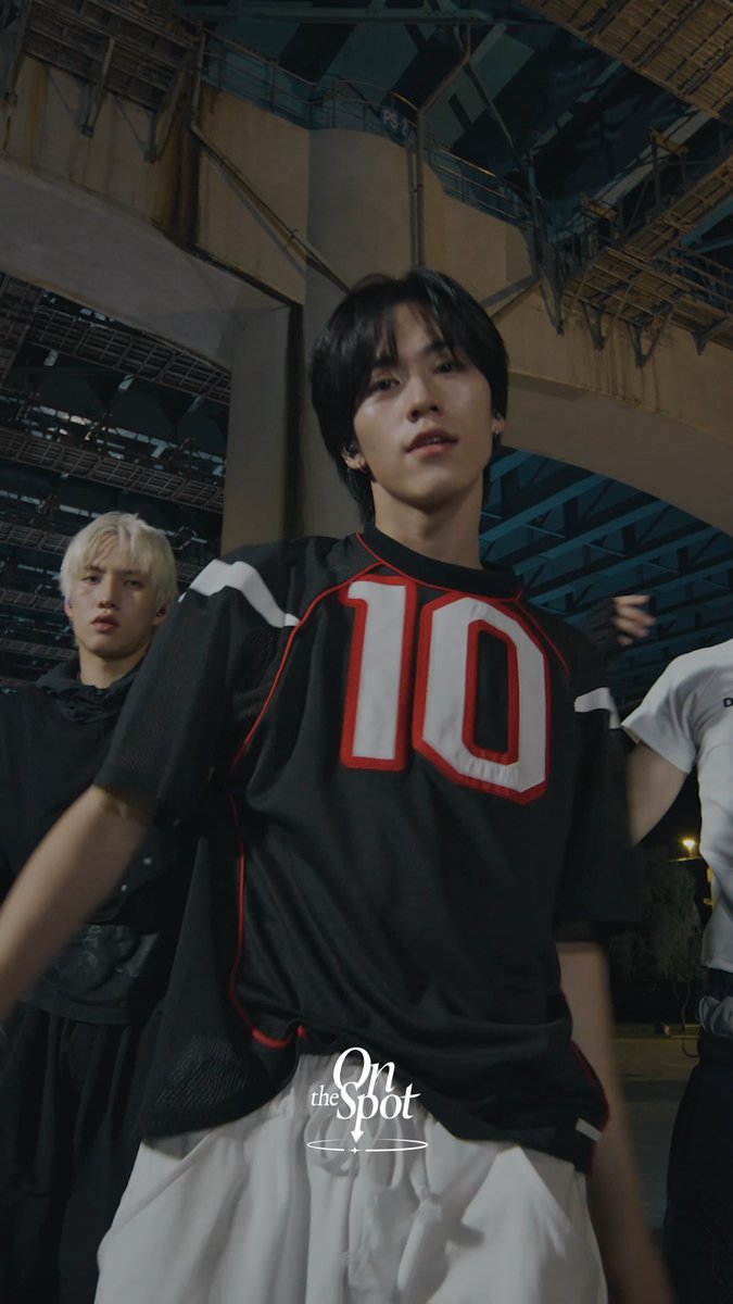 더 뜨겁게 𝘄𝗲 𝗯𝘂𝗿𝗻❤️🔥 #82MAJOR #82메이저 #Like_Fire #온더스팟 #원더케이 #1theK 82MAJOR #OntheSpot 👉