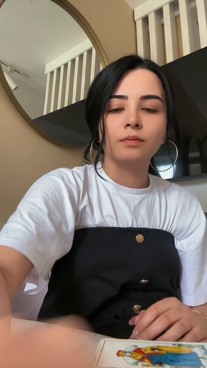 • iz bırakan takipçilerime niyet ediyorum.