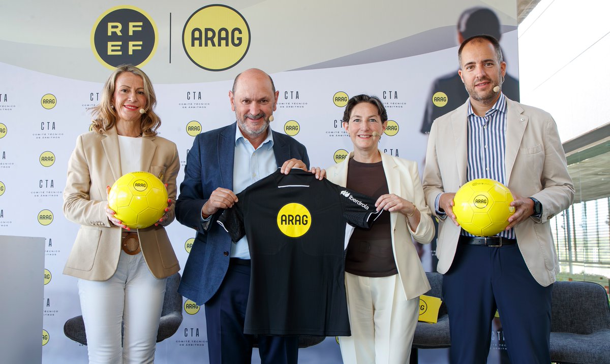 🤝 La @RFEF y ARAG España se unen para impulsar el 𝗮𝗿𝗯𝗶𝘁𝗿𝗮𝗷𝗲 𝗳𝗲𝗺𝗲𝗻𝗶𝗻𝗼. 👉 La aseguradora se convierte en patrocinador oficial de las árbitras de las competiciones de fútbol femenino. 🔗 #ArbitrajeRFEF I CTA
