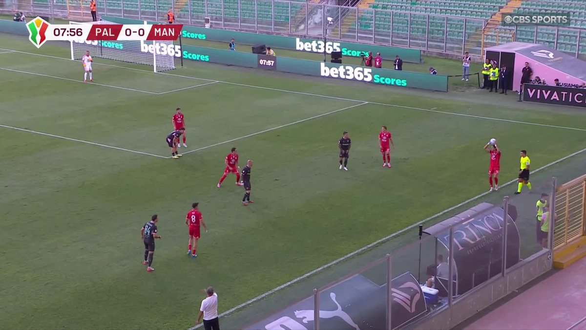 Goals from Gabriel Strefezza and Antonio Palumbo see Palermo up 2-0 at HT over Mantova in the Coppa Italia Round of 32 💪