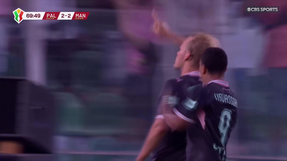 PALERMO BACK IN FRONT 👊 Super sub Joel Pohjanpolo with his second goal of the season 😤