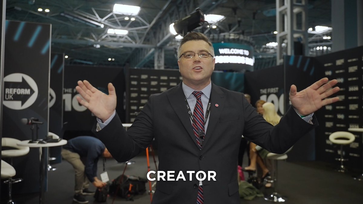 Calling all content creators! Check out our new studio on the arena floor. 🔥