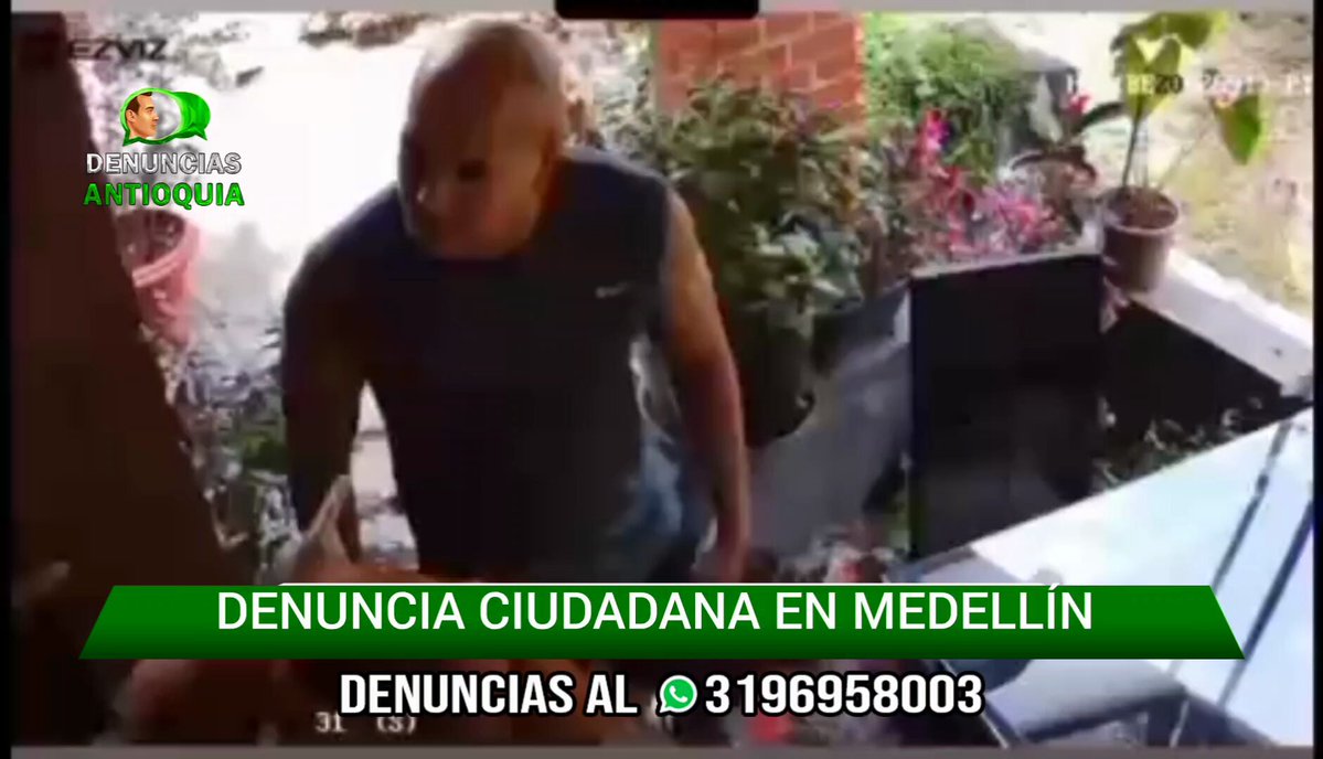 😡 este hombre golpeo a 2 mujeres en la unidad residencial el cortijo en Robledo, daño ventanas, un ventanal y quebró materas. Según información el sujeto vive en la carrera 85B número 66 - 29 bloque 7 interior 202 unidad multifamiliar el cortijo en Robledo #Medellín. Se solicita intervención de las autoridades competentes #DenunciasAntioquia
