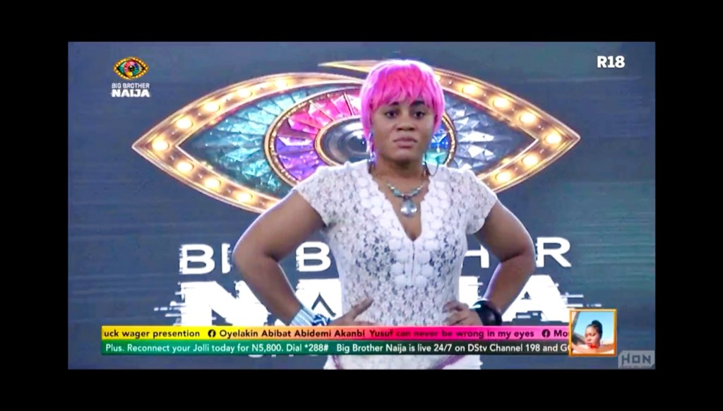 Our BELLS represented all Eras of fashion perfectly tonight. She made sure not a vibe was found missing. BERRIES, we still have 30mins left to cast those last MINUTES VOTES for our runaway killer. This can make a huge difference on Sunday. 🎥: Big Brother Naija #BBNaija #Bellsimoh