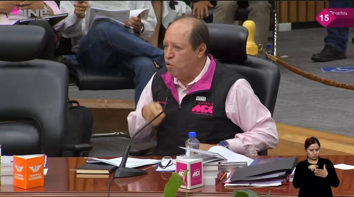 Una boleta que no es doblada no cabe en la urna. No se puede dejar abierta la posibilidad de que una boleta “planchada” sea contabilizada bajo el argumento de proteger la autenticidad del voto. Eso pone en riesgo exactamente lo que se pretende proteger: la certeza de la elección. SOMOS