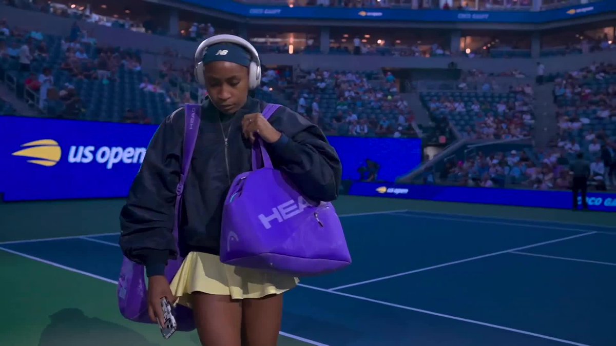 Coco takes the court in primetime! She faces Paula Badosa for a spot in Round 3.