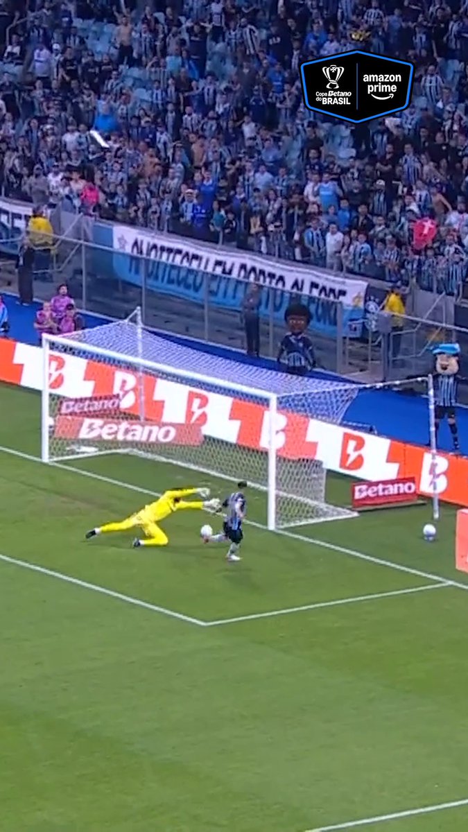O contra-ataque de almanaque e o segundo gol do Grêmio! Carlos Vinícius de novo! Grêmio 2x0 Internacional! 🎥 Prime Video Sport Brasil