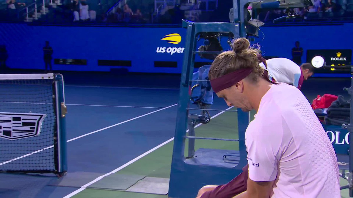 Alexander Zverev is back on Ashe! He navigated a five-set win in R1, and now will look to get past Quentin Halys.