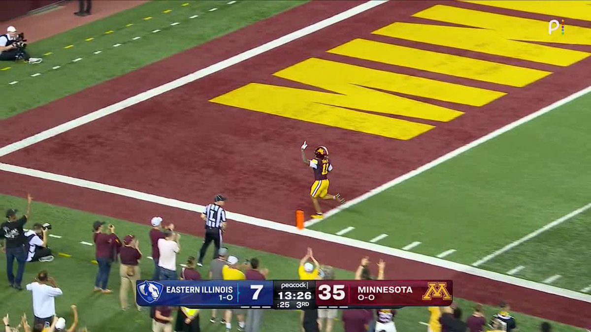 JAVON TRACY WITH HIS SECOND PUNT RETURN TOUCHDOWN OF THE NIGHT 💥 Minnesota Football Watch on Peacock