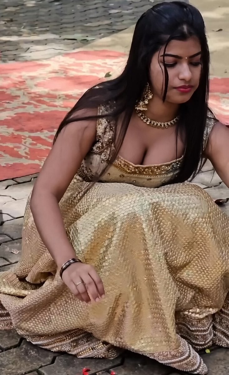 Friday mangalagarama kolam pakkalam vaanga friends 😍