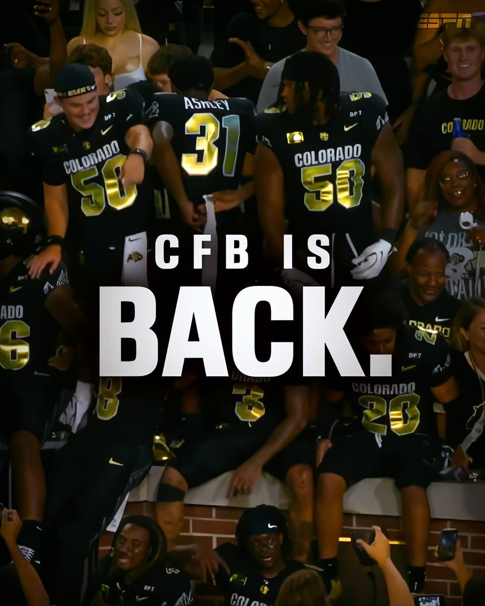 College football is back 🙂↕️