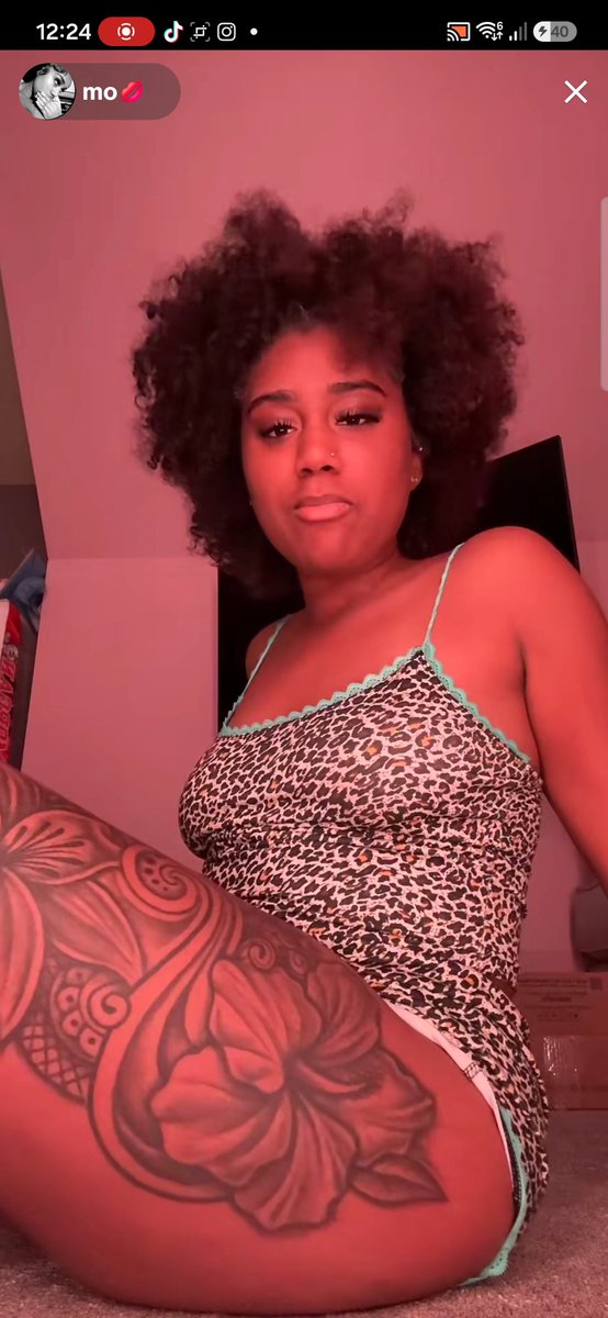 I love her tattoo. #tiktoklive