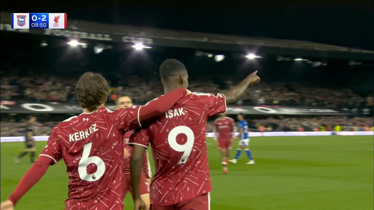 Inside NINE minutes Alexander Isak has two goals! ⚡️