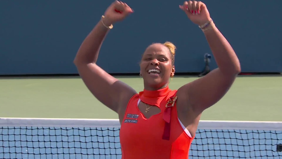 TT just did that! 🔥 Townsend reaches Round 4 of the US Open for the third time in her career.