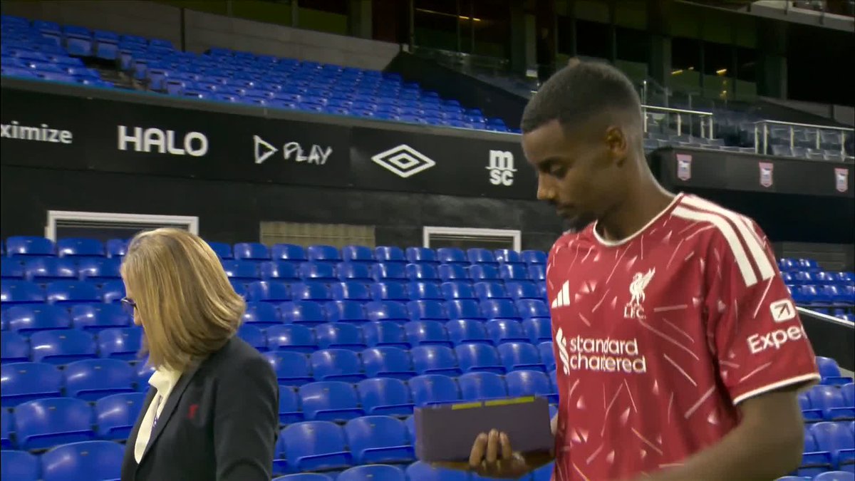 "He'll just feel so good when he sees those goals going in" Jamie Redknapp on the relief Alexander Isak will feel after starting the season strong 🔥