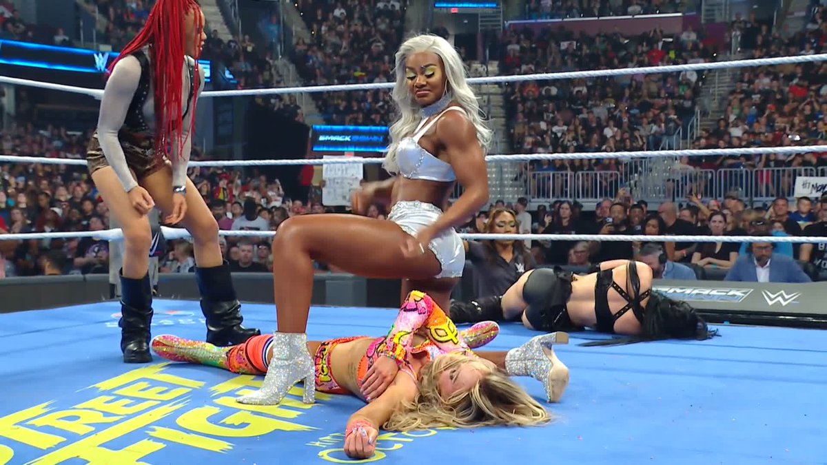 A message sent ahead of Sunday Night's Main Event... 😳 Jade Cargill | Big Meech 미친 | Briana Brandy