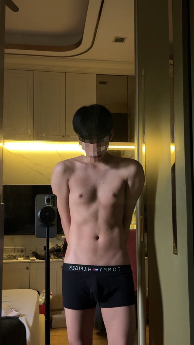 ชอบเด็กอ้วงงงงแบบนี้บ้างมั้ยค้าบ 🐽