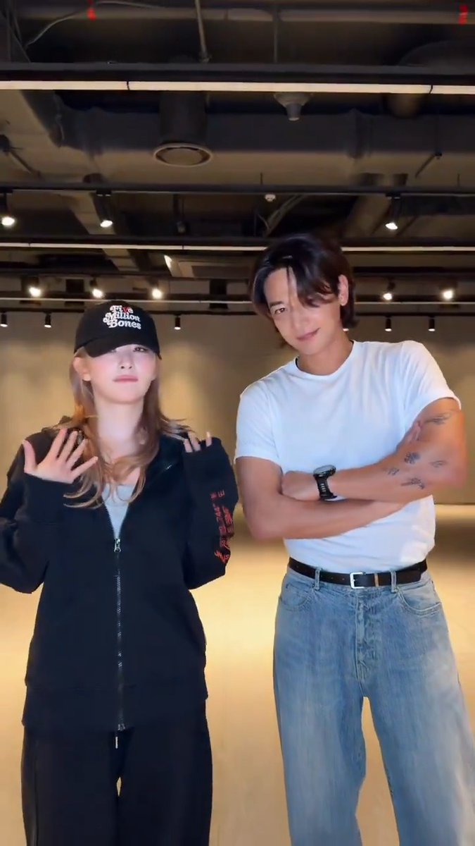 MINHO MAKE IT HOT CHALLENGE WITH SEULGI 😍