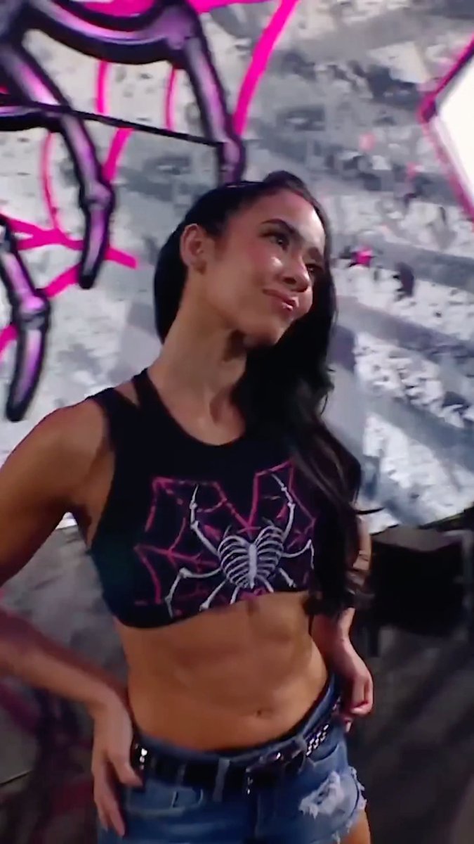 “I would never put my hands on a lady, thankfully i got somebody who will” LISTEN TO THAT POP FOR AJ LEE’S RETURN AFTER 10 YEARS AWAY FROM WWE Cm Punk with tears in his eyes, Becky with a the terrified look in her eyes Everything about this was perfect 1 year ago today.