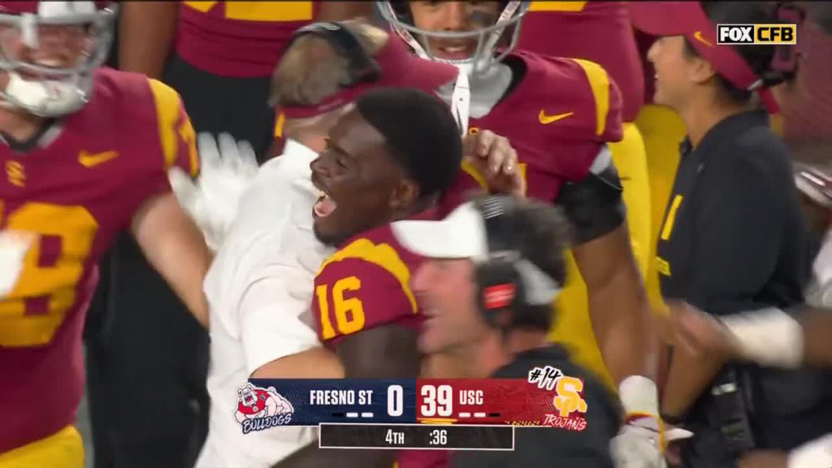 Trojans clinch the shutout ‼️ Gary Patterson's USC Football ✌️ defense held Fresno St. to just 116 total yards, its fewest allowed in a game since 2008, when it held Notre Dame to 91 🙌