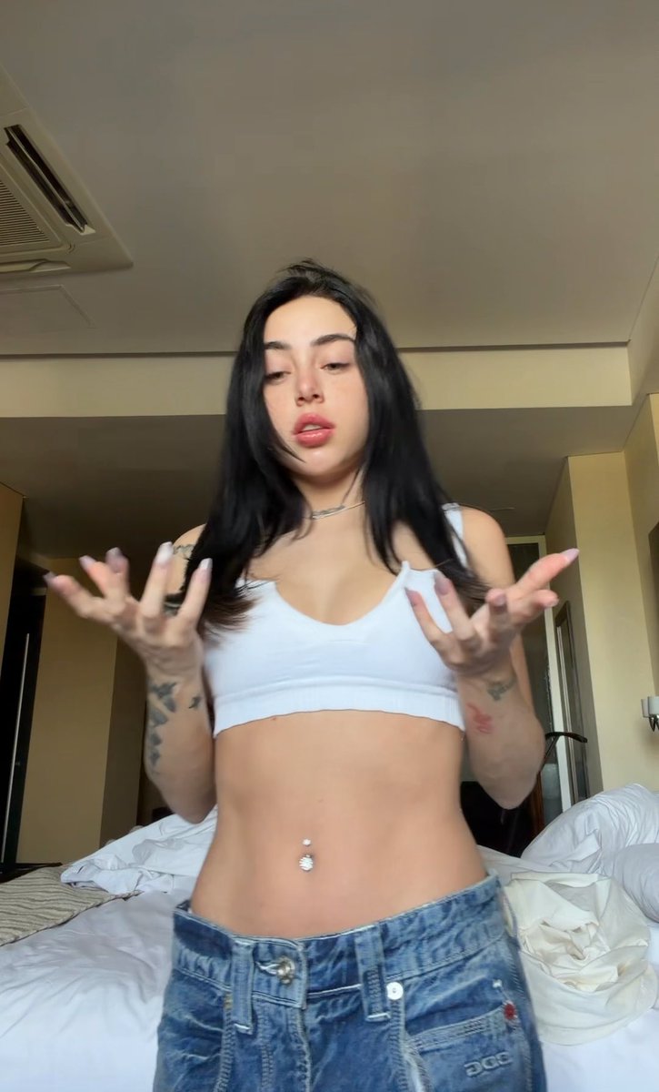 es divina, la amoooo