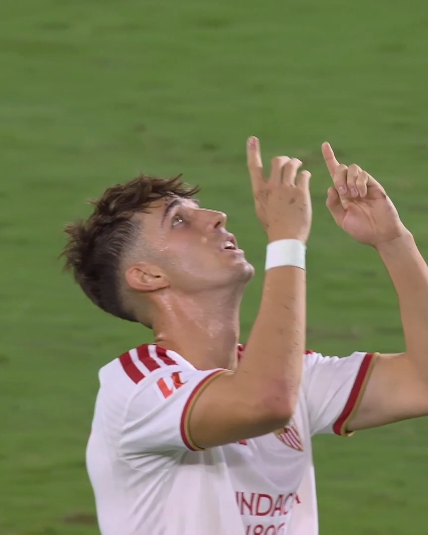 El primero SIEMPRE es especial. ✨ Sevilla Fútbol Club | VUELVELALIGA | LALIGAHighlights