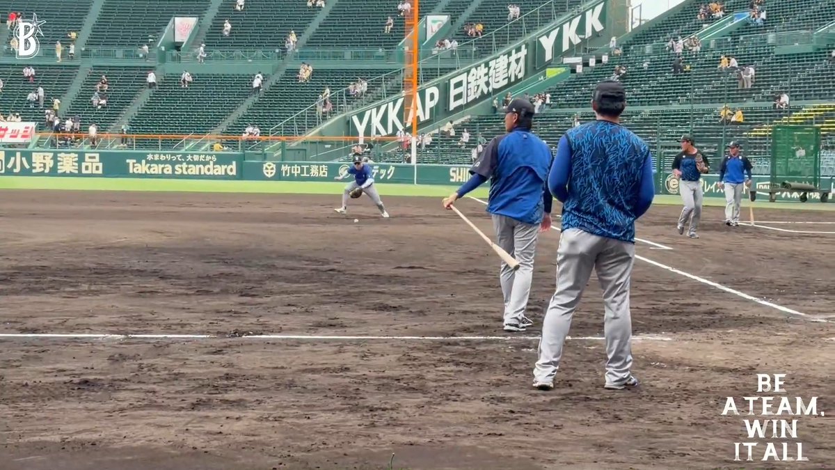 本日からは #阪神甲子園球場 での2連戦！🔥 本日はバッティング練習前にシートノックを実施🙌 #限界のその先へ #baystars