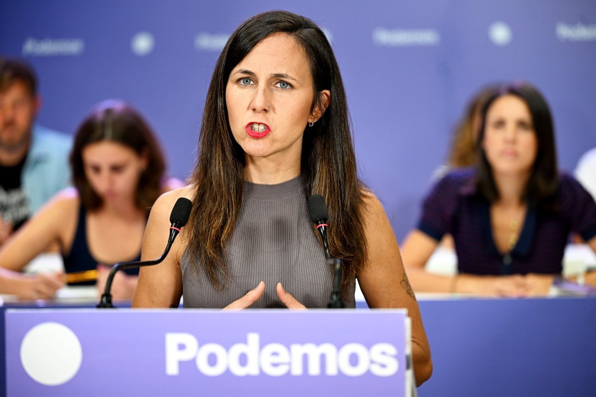 Pedro Sánchez no puede contar con los votos de Podemos para unos presupuestos que hacen definitivo el mayor rearme de la historia de nuestro país. Necesitamos una izquierda fuerte y valiente, que no tenga miedo a decir las cosas. 🎥 Ione Belarra