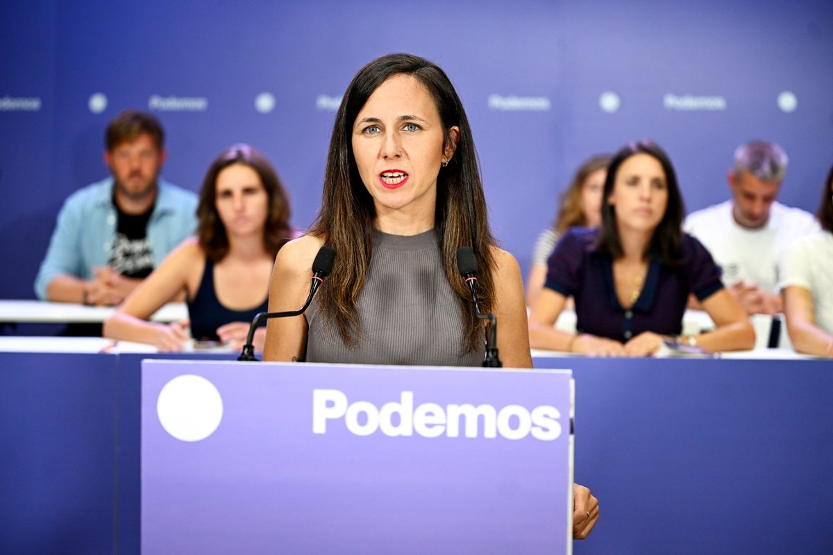 Necesitamos que la gente decente que defiende el proyecto de justicia social, feminista, ecologista y antirracista de Podemos deis un paso al frente para detener la ola reaccionaria. Os animo a participar en las primarias de Podemos para cambiarlo todo. 🎥 Ione Belarra