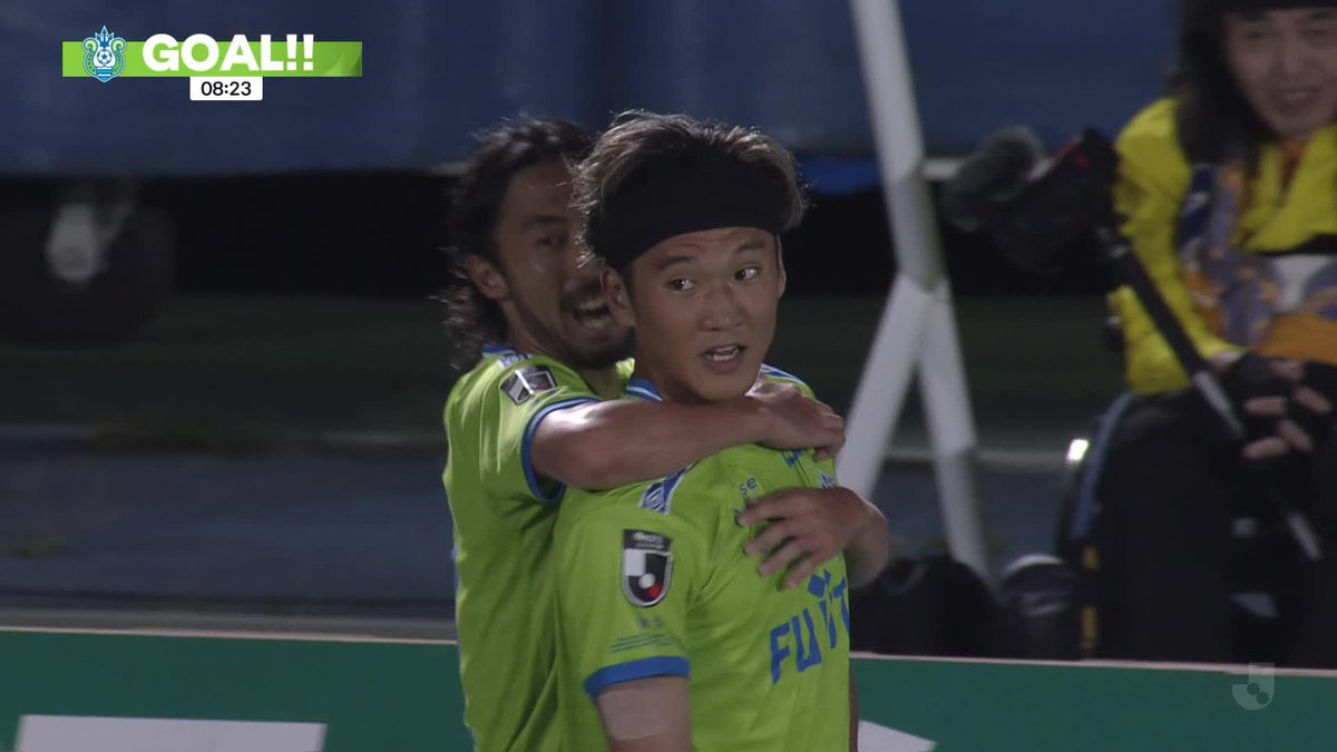 デザインされたコーナーキック👟⚽️ 武田のクロスに合わせたのは山田寛人！✨ 🎦 ゴール動画 🏆 明治安田Ｊ２リーグ 🆚 湘南vs仙台 🔢 1-0 ⌚️ 9分 ⚽️ 山田 寛人（湘南） #Ｊリーグ