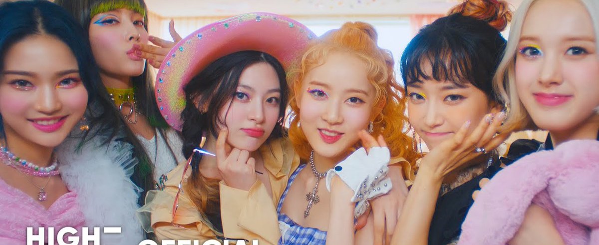 5 years ago today, STAYC released their 1st Mini Album ‘STEREOTYPE’ with the title track of the same name