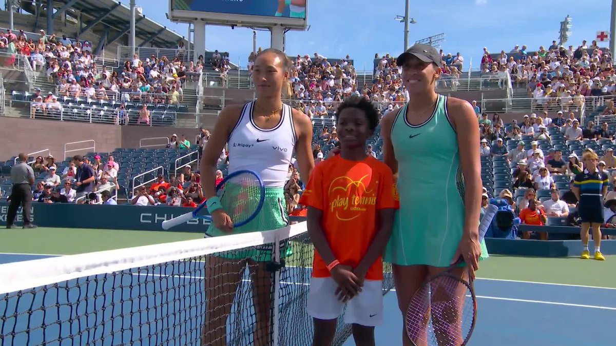 An exciting match on Grandstand between Madison Keys and Zheng Qinwen 🍿