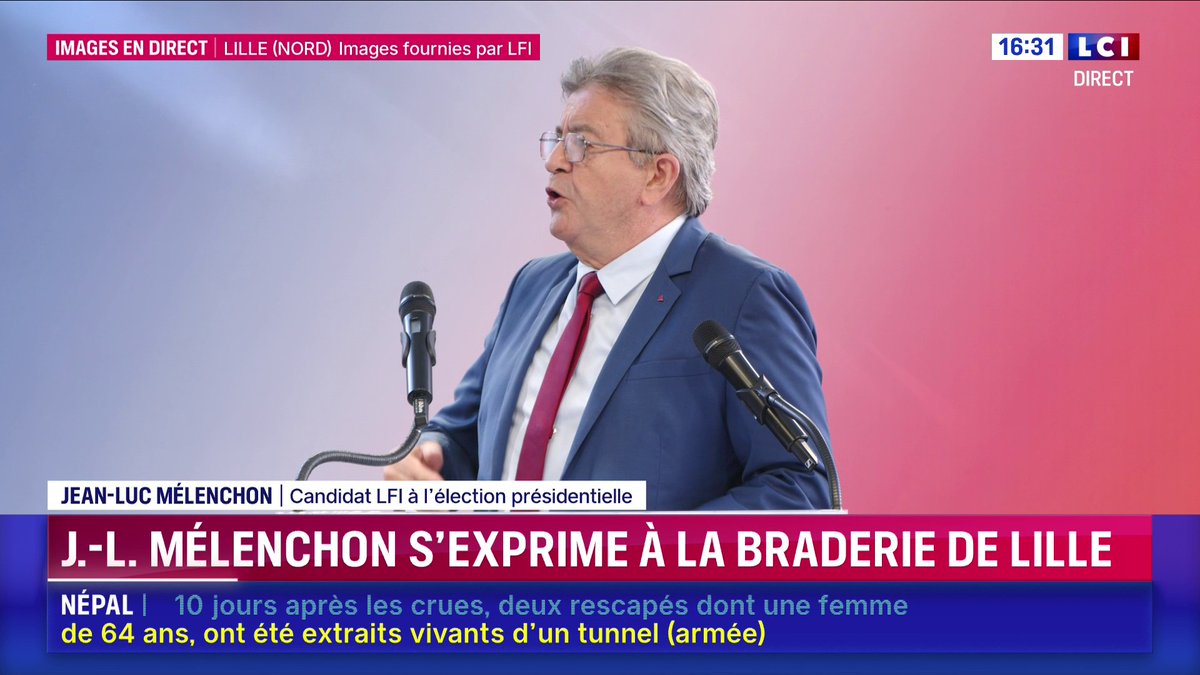 Jean-Luc Mélenchon s'exprime à Lille : "Mon nom n'a aucune importance politique, ce qui compte c'est la volonté de changer les règles du jeu de ce monde"