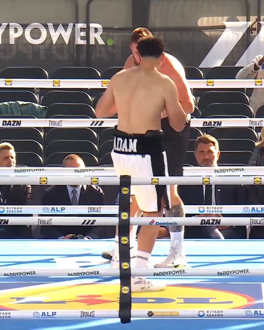 4 wins, 4 knockouts 👏 Adam Olaniyan wipes out Matej Hudak in one round 💥 #TaylorPili