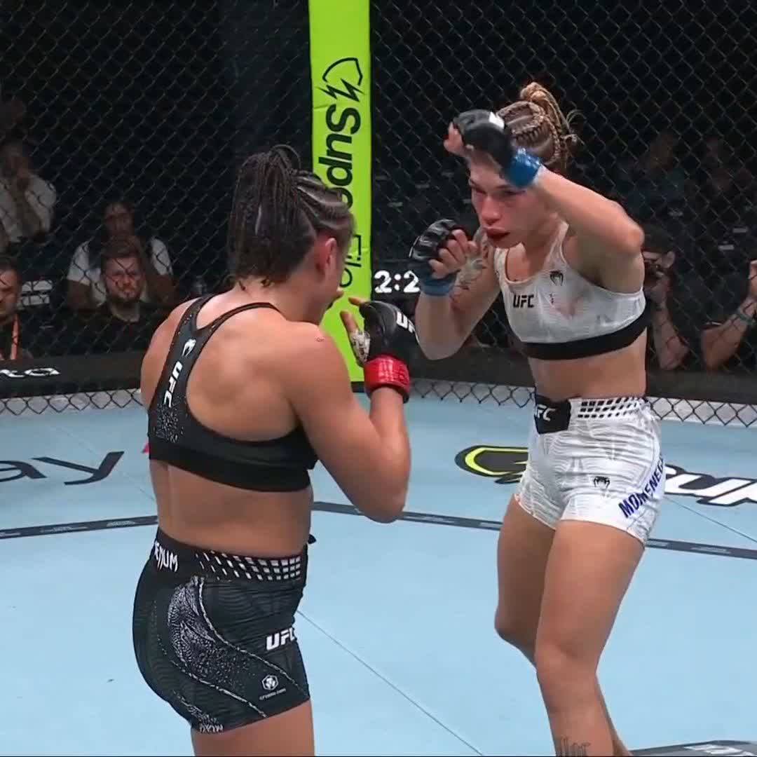 Dramática finalización de la francesa para arrancar la cartelera preliminar 🔥 #UFCParís | Ver en vivo por Paramount+ Deportes