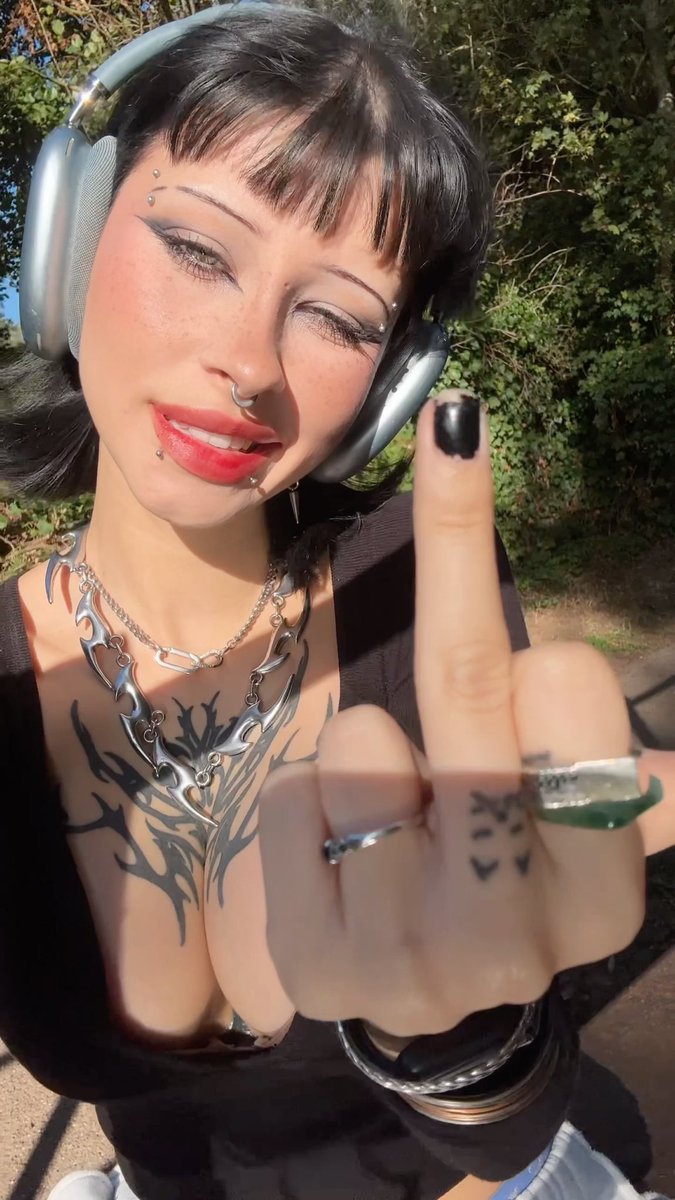 since i know it’s hard to believe i really exist :p i pinkie promise ur money is in good hands <33