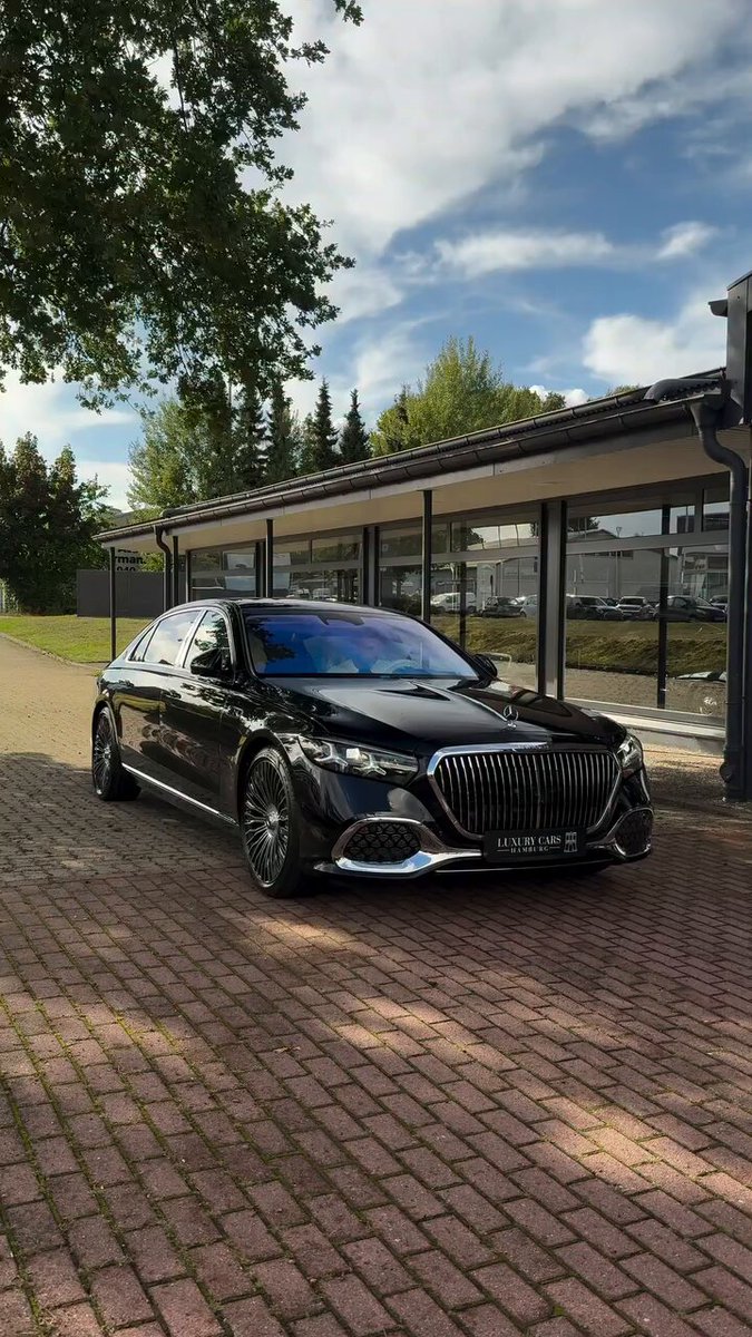 Special delivery: New MAYBACH S 580 V8 📹: @luxury_cars_hamburg (IG)