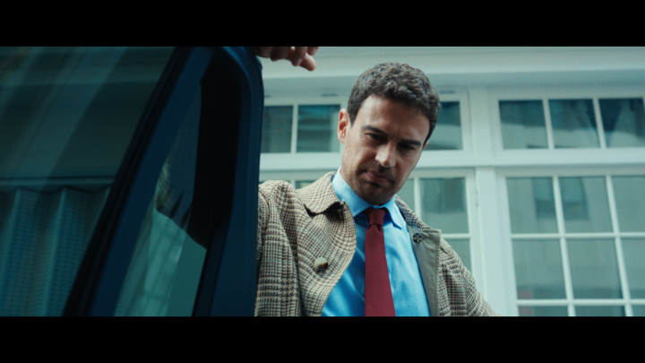 Guy Ritchie excellence The Gentlemen Season 2 is now on Netflix.